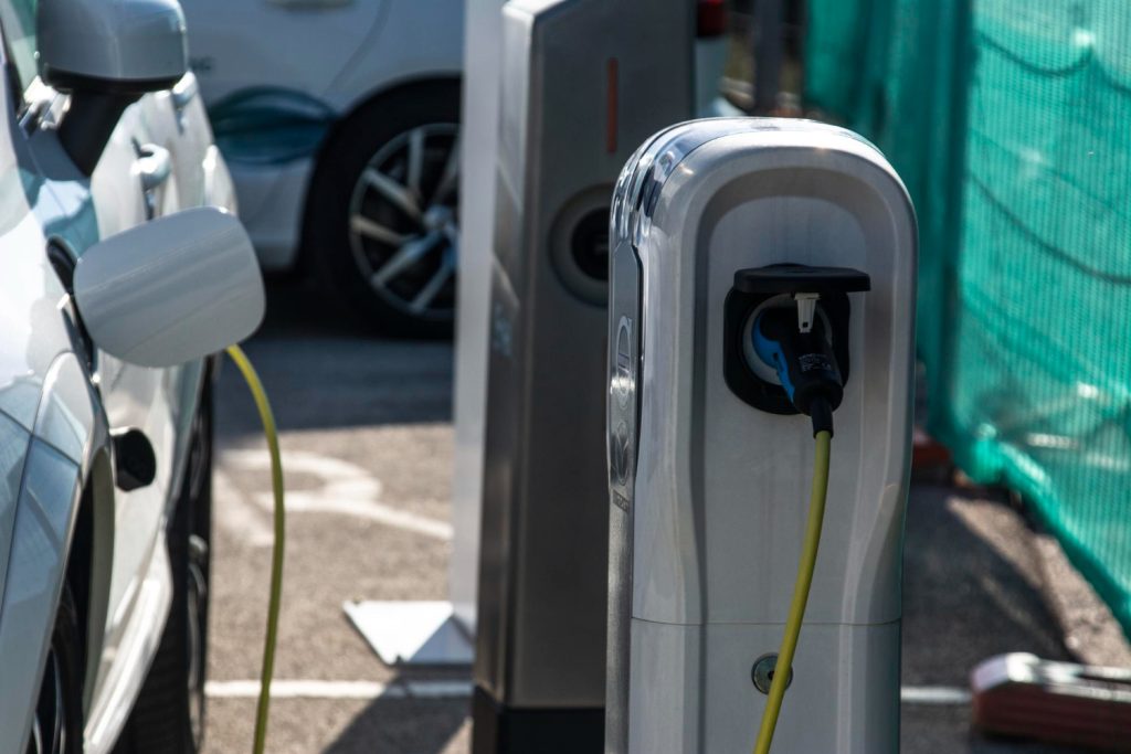 Παράκαμψη φόρτισης (charge bypass): Τι είναι και πώς προστατεύει την υβριδική μπαταρία