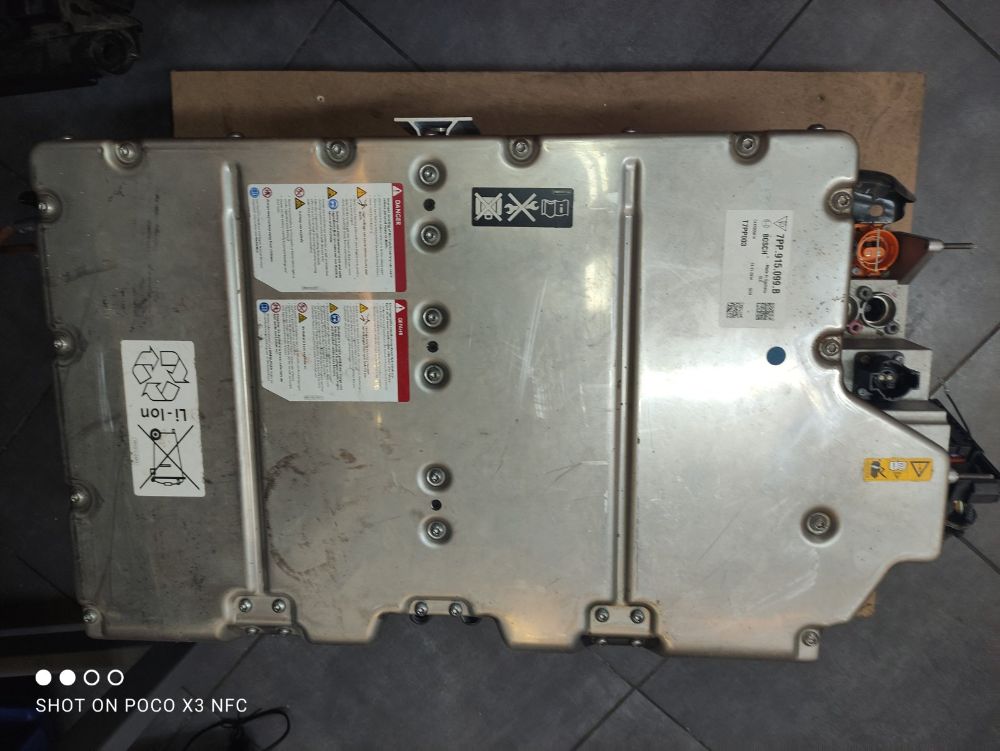 service-byvrid-battery-Porsche-Panamera.jpg